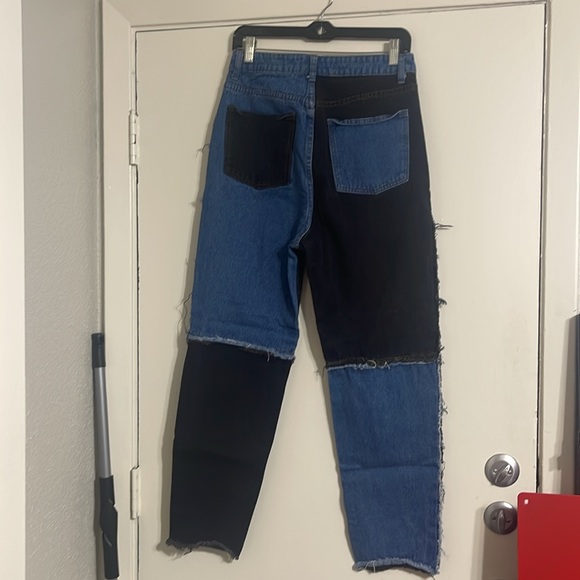 Pre-Owned SHEIN Ragged Color Block Quarter Panel Mom Jeans Denim/Black Medium - Picture 2 of 3